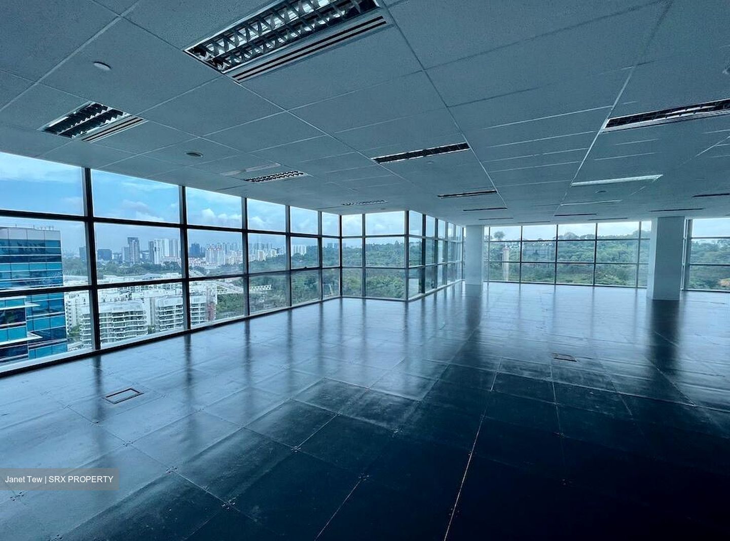 Harbourfront Tower Two (D4), Office #570491121